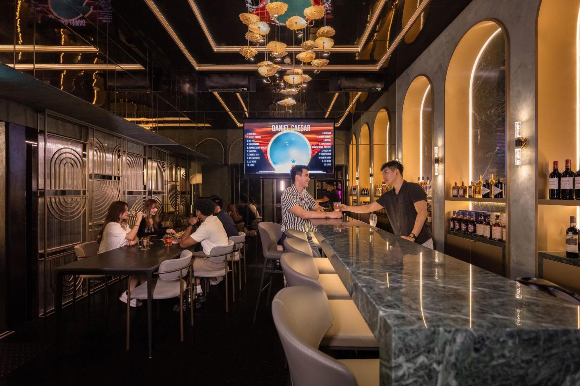 Cube Social Boutique Capsule Hotel At Boat Quay Singapore Exterior photo